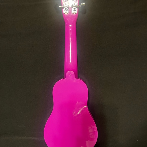 Fancy Nancy First Act Guitar - Picture 7 of 10